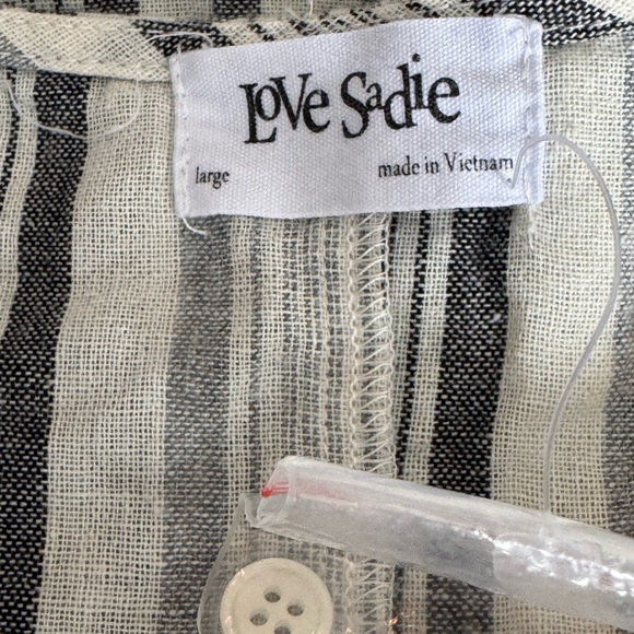 Love Sadie boho Button-Down Striped Blouse nwot large - Picture 8 of 8